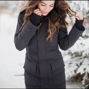 ⛔ SOLD ⛔ TNA Bancroft Parka